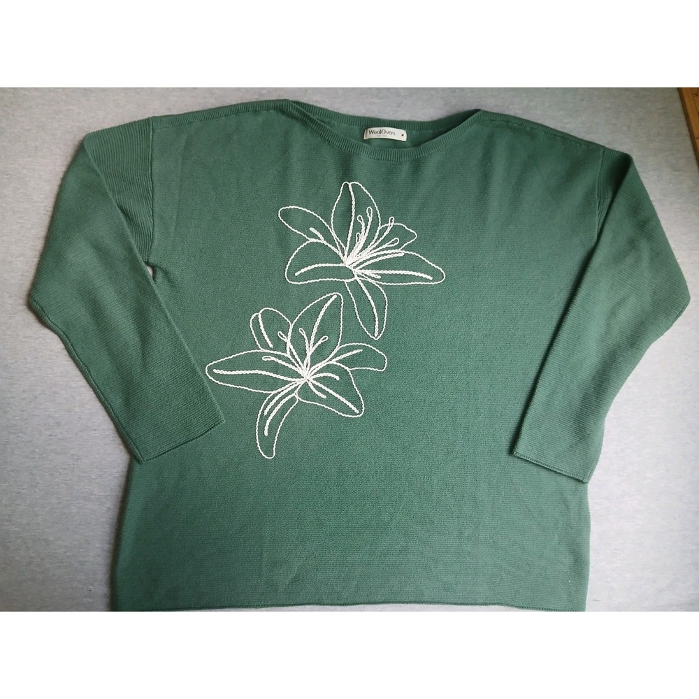 Woolovers Sweater Medium Floral Embroidered Merino wool Knit Pullover British